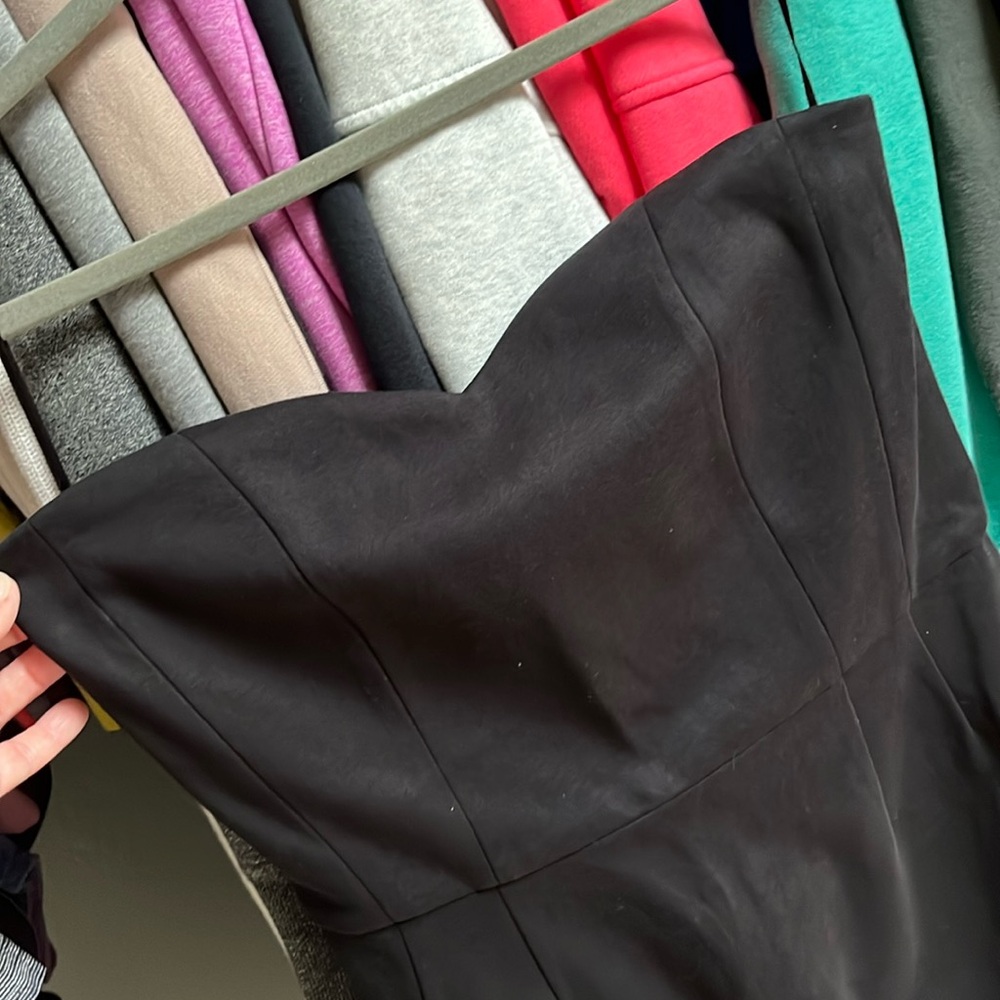 Short strapless, sweetheart neckline dress size 8, Venus